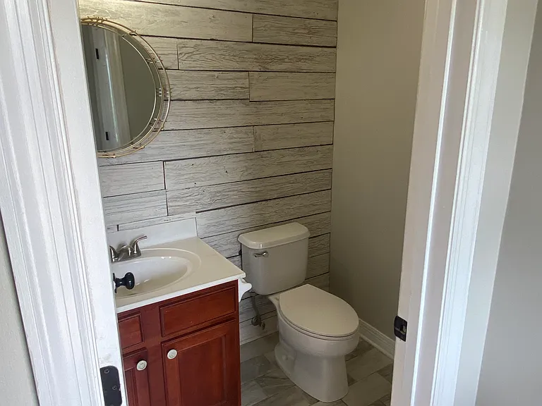 105 Galehouse Rd — Photo 16