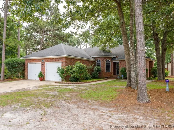 871 Doerun Dr, Fayetteville, NC 28311