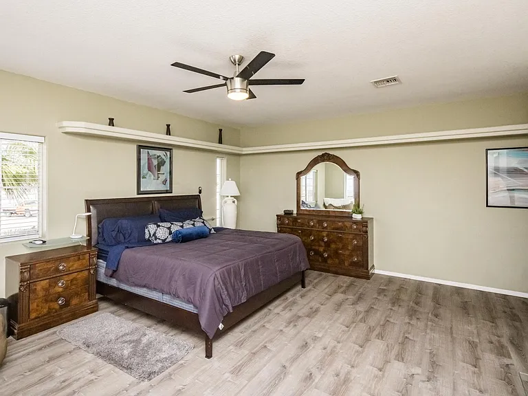 784 Cactus Dr — Photo 19