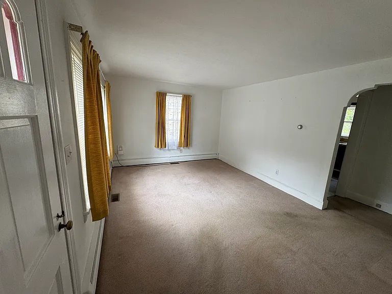 4940 Morwanda St NW — Photo 7
