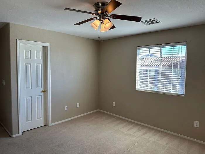 4019 Sparrow Rock St — Photo 22