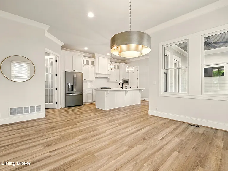 6218 Mistflower Cir — Photo 11