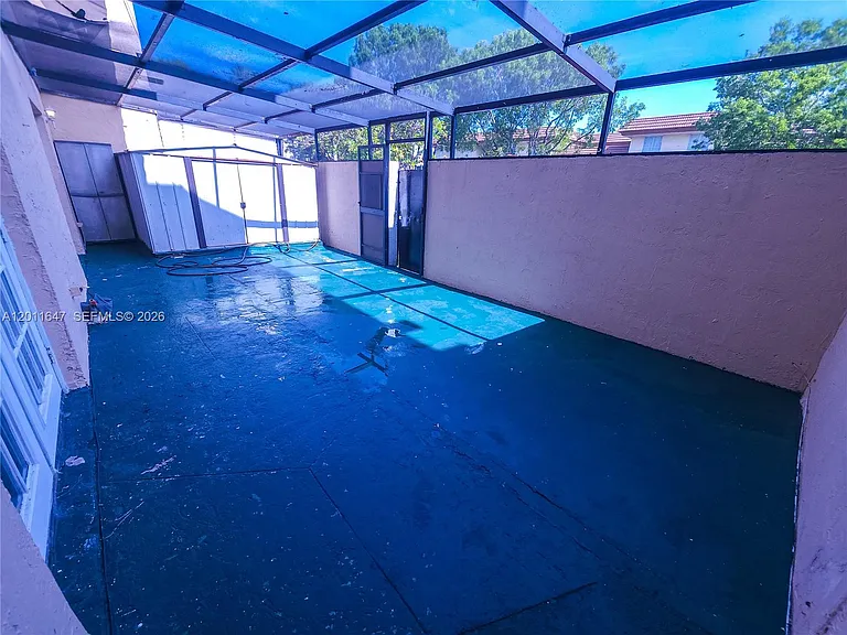 10907 N Kendall Dr #313 — Photo 11