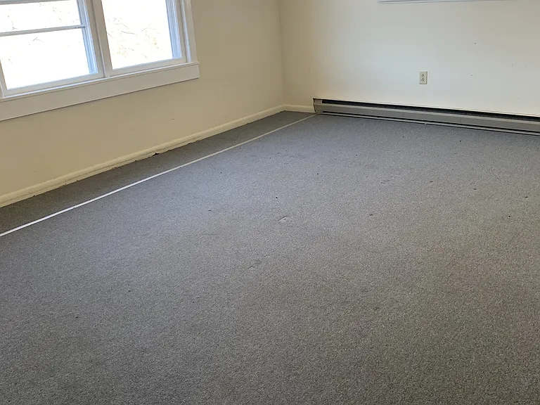331 Stagecoach Rd — Photo 4