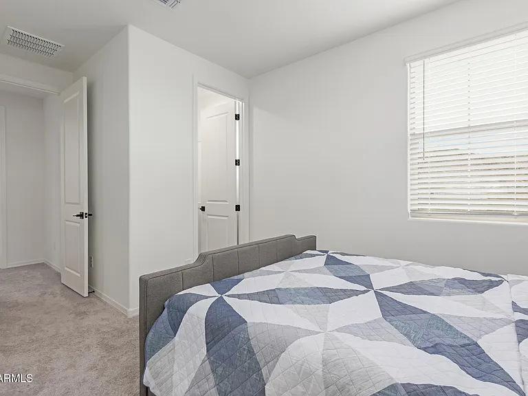 21283 W Edgemont Ave — Photo 28