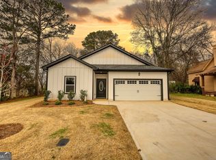 853 Pearl St, Madison, GA 30650