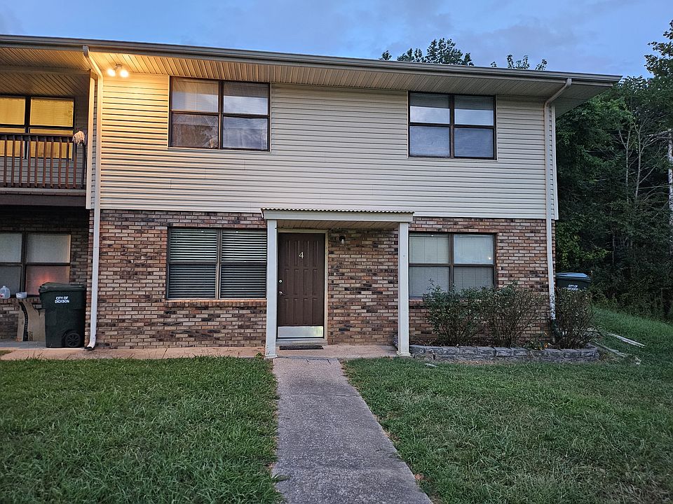Unit 4 exterior