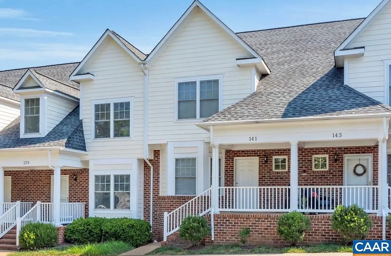 4 bed, 3.5 bath, 2074 sqft, $750 — Photo 1