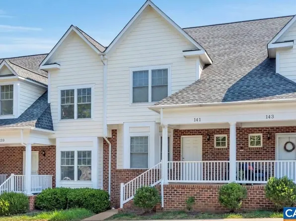 141 Old Fifth Cir, Charlottesville, VA 22902