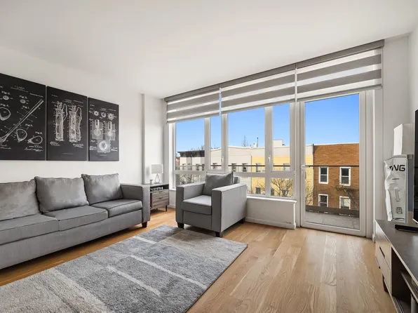 247 Driggs Avenue image 1 of 10