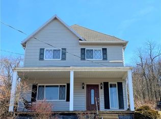 810 Maple Ave, North Versailles, PA 15137