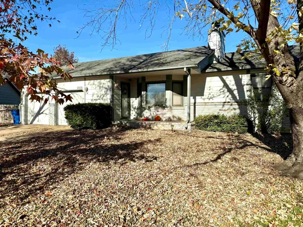 2050 N Sunridge Ct, Wichita, KS 67235