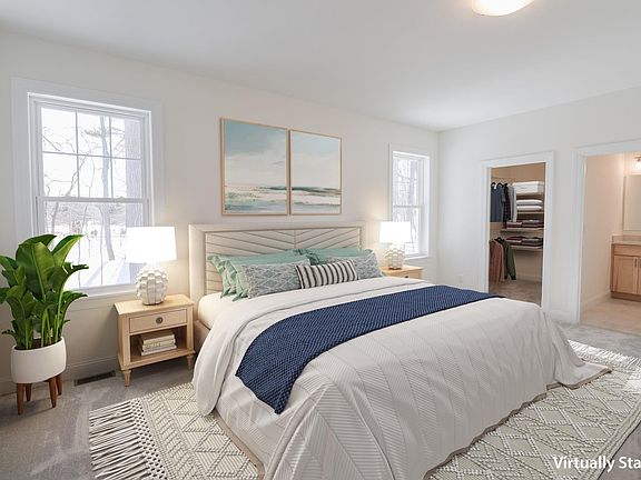 4th image of 28 Summerwind Place #1