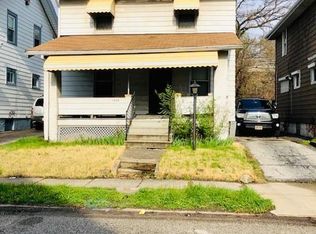 1049 E 131st St, East Cleveland, OH 44112