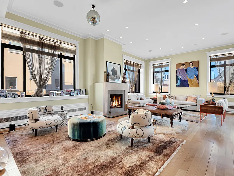 215 W 90th St #PHD — Photo 1