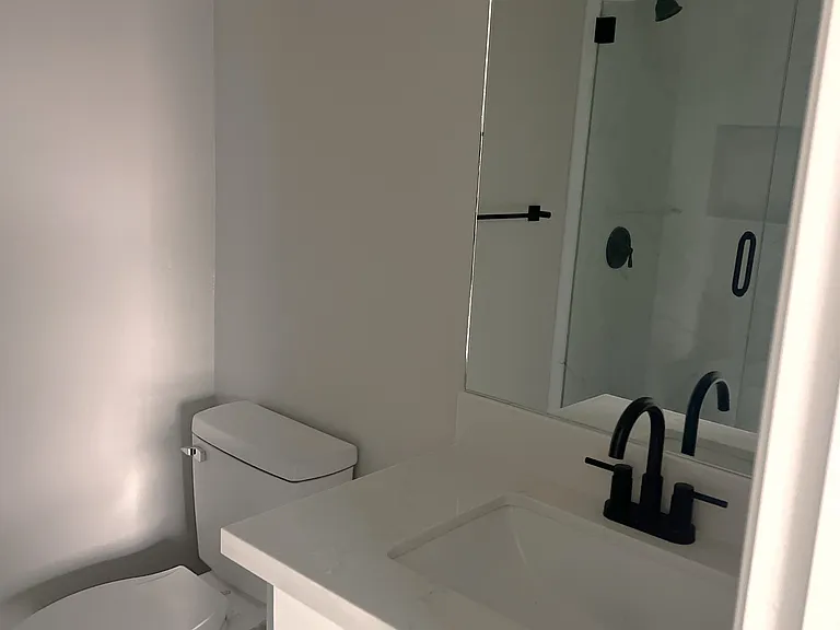 1300 Hummingbird Ct #6 — Photo 9