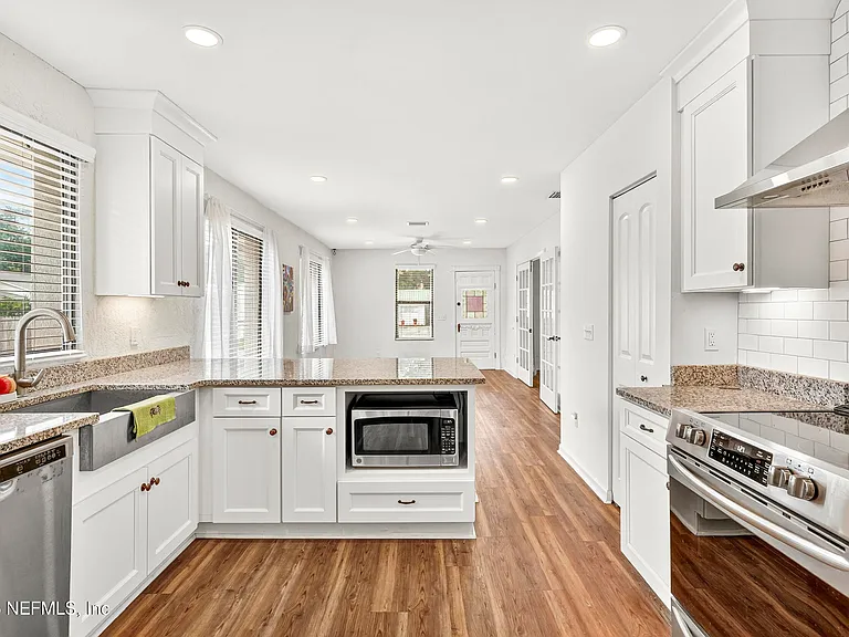 170 Twine St — Photo 4