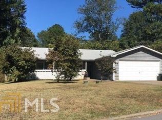 1055 Terramont Dr, Roswell, GA 30076