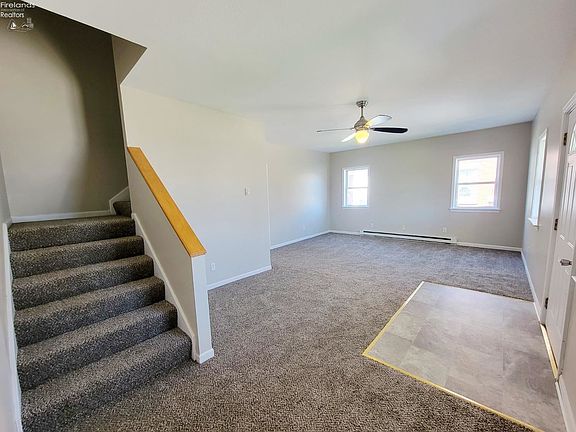 3rd image of 308 E Center St