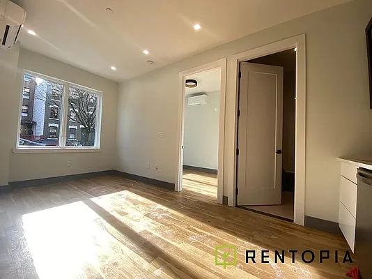 Rented by Rentopia | media 13