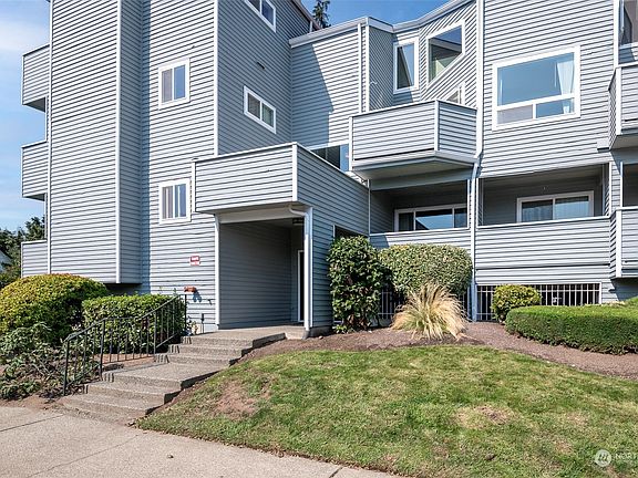 3rd image of 21935 7th Avenue S #B217