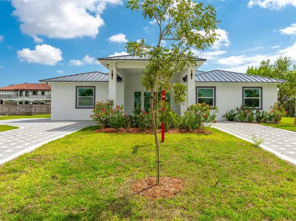 19855 SW 134th Ct, Miami, FL 33177