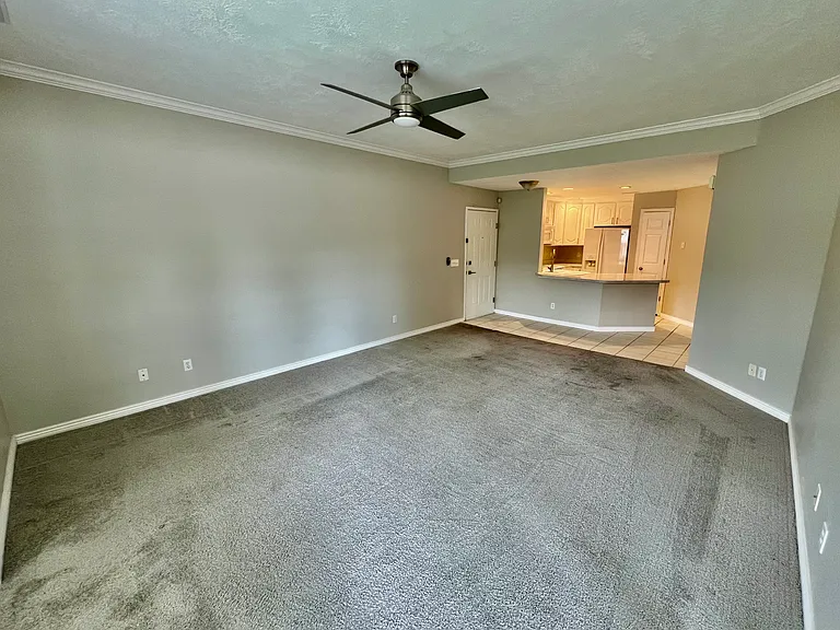 3745 S 700 E — Photo 4