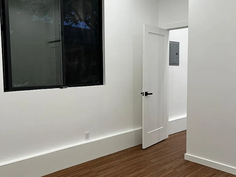 Energy Efficient and alrge windows throughout including in bedrooms