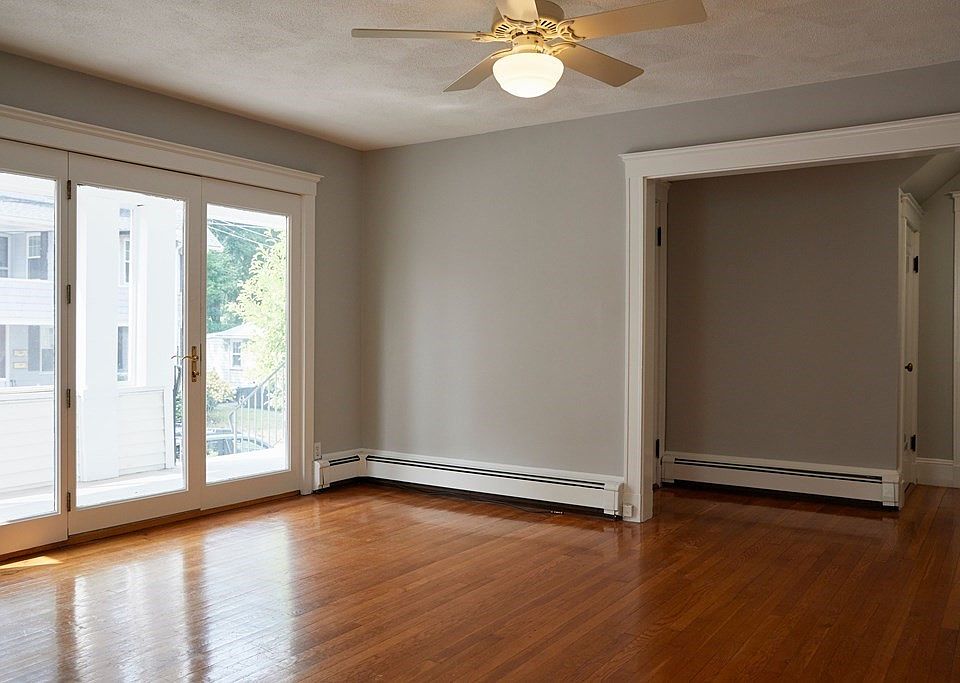 1st image of 1 Francis St #1