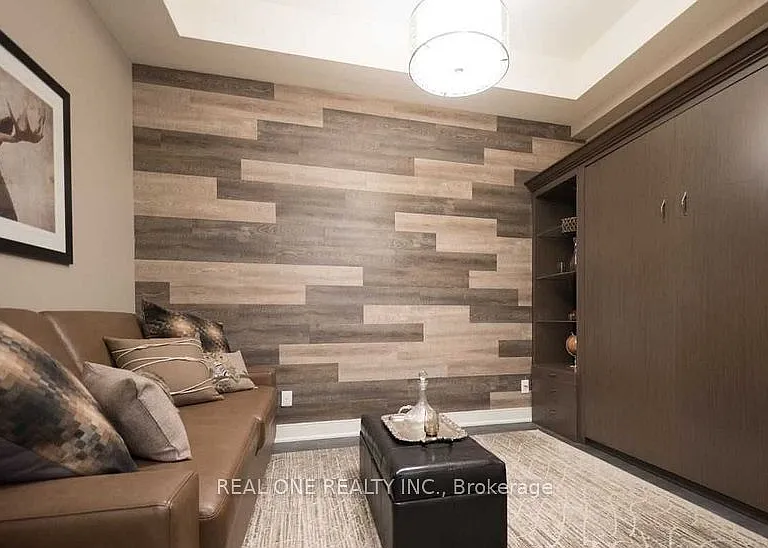 150 Main St W #1004 — Photo 11