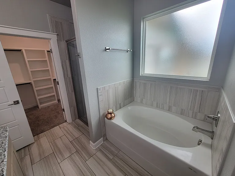 2502 Meadow Lark Dr — Photo 20