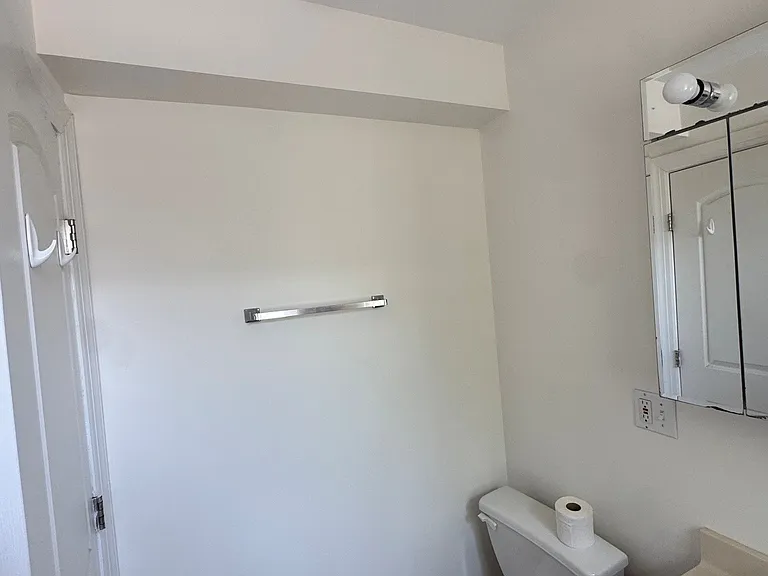 503 Chestnut St #205 — Photo 8