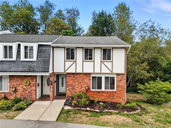 4433 Laurel Oak Dr, Allison Park, PA 15101