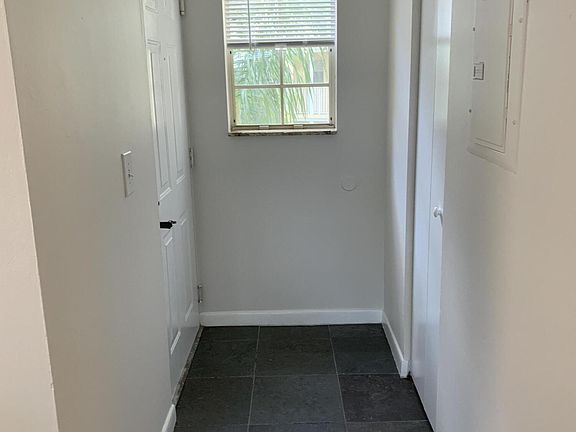 5th image of 6315 La Costa Drive #E
