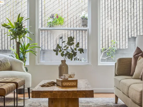 22 Moss Ave APT 107, Oakland, CA 94610