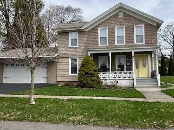 313 Chapel St, Fayetteville, NY 13066