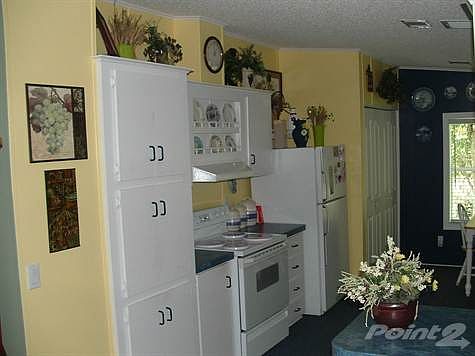 SUPER CLEAN AND BRIGHT