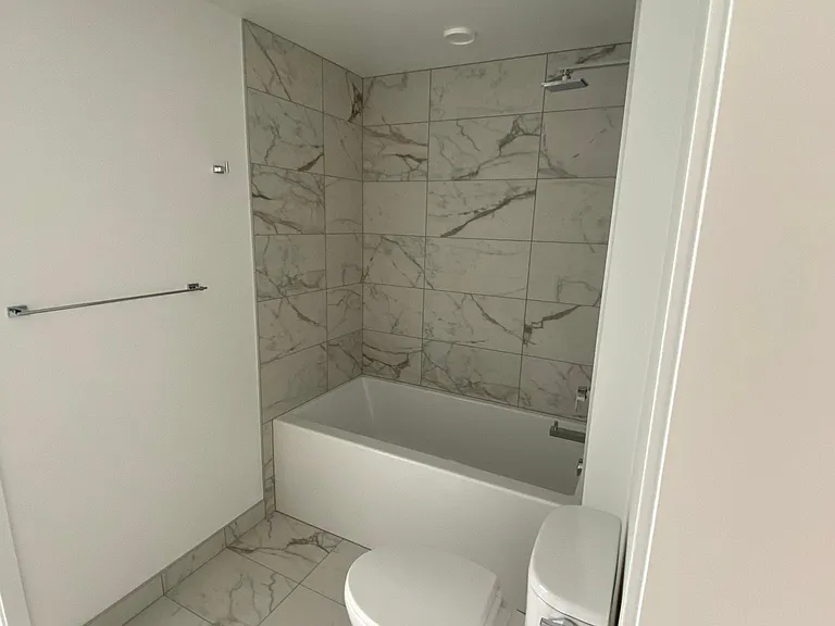 1808 Minor Ave #1401 — Photo 29