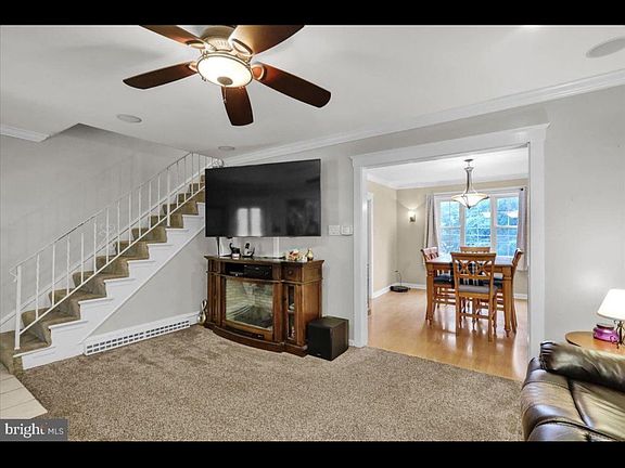 3rd image of 575 Marshall Ave #1