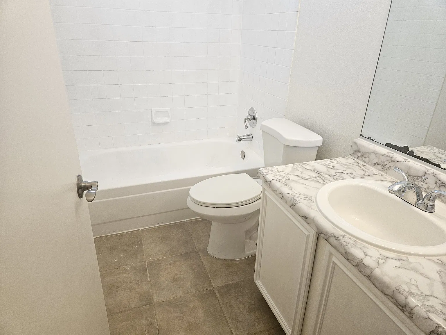2 bed, 1440 sqft, $1,600 — Photo 4