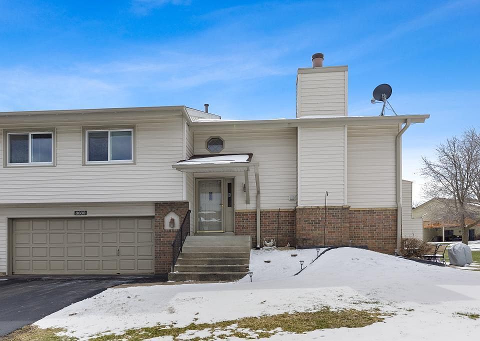 1st image of 3632 Avon Dr