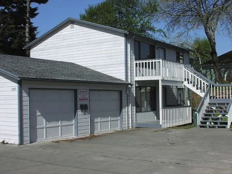 1411 G St #A — Photo 2
