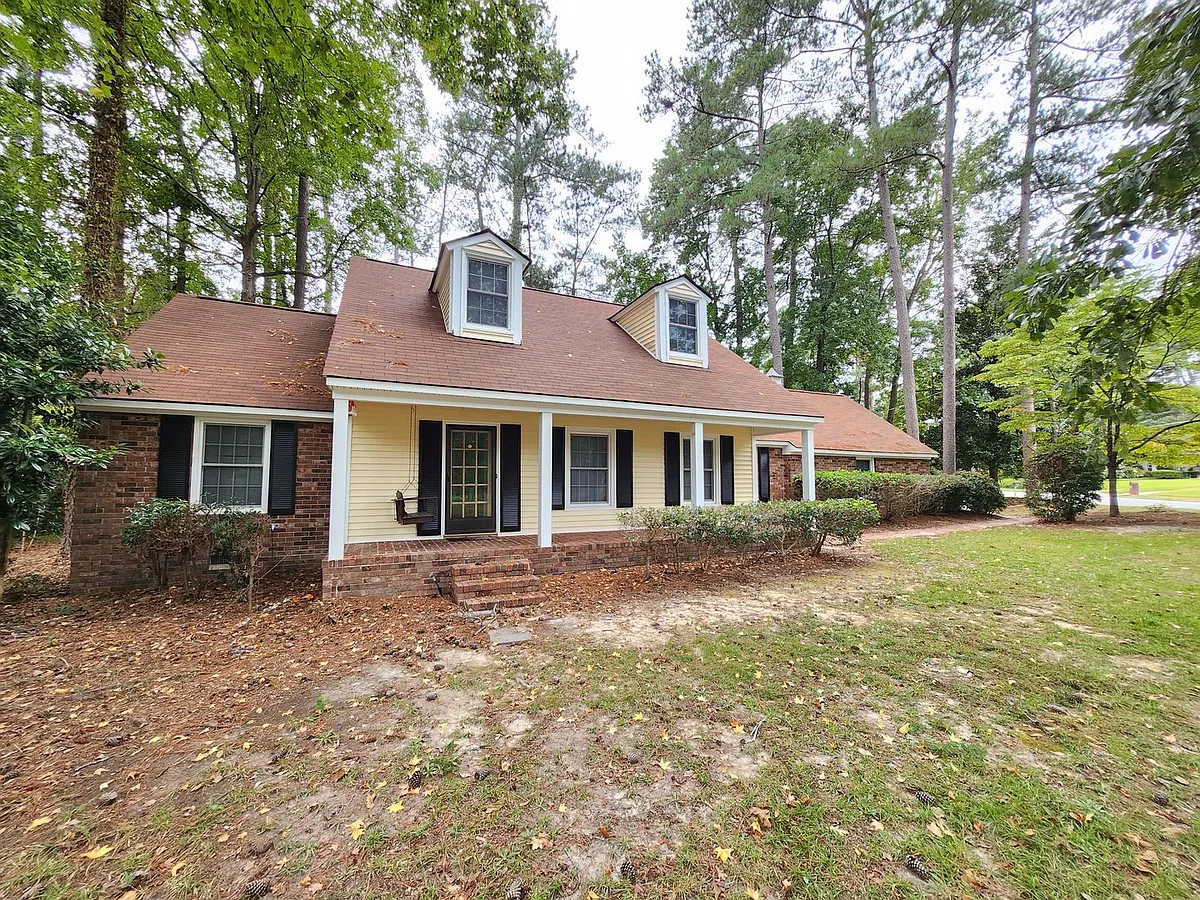 Building Photo - 3602 Nassau Dr