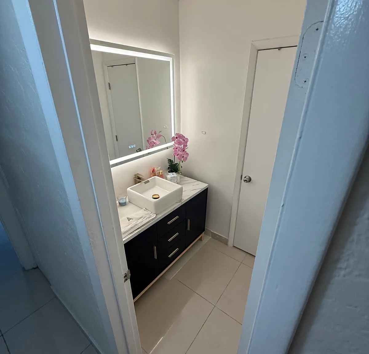 2 bed, 1112 sqft, $2,000 — Photo 4