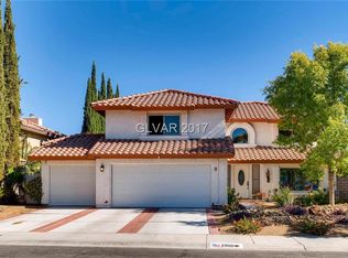 2900 Crystal Bay Dr, Las Vegas, NV 89117