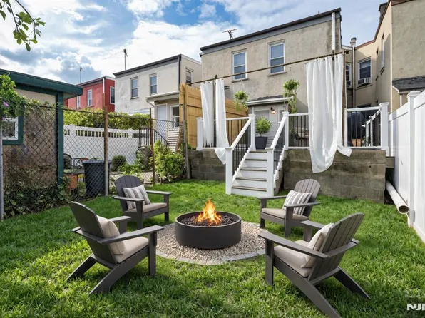 103 Napoleon Street, Newark, NJ 07105