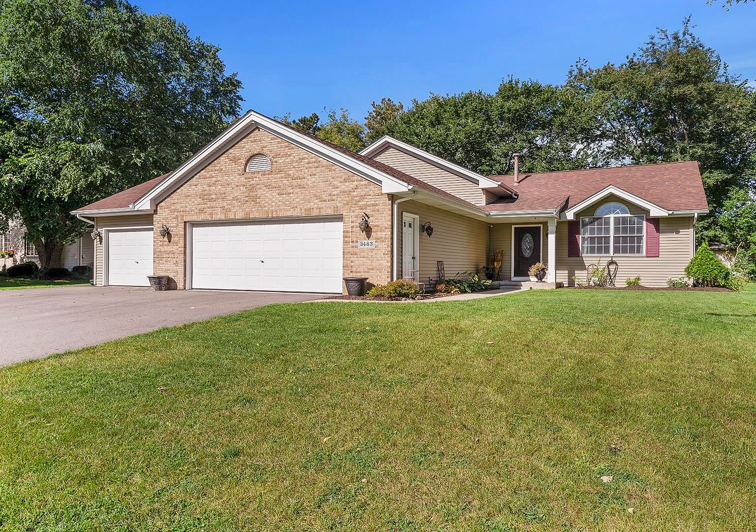 3483 Valley Woods Dr, Cherry Valley, IL 61016 Zillow