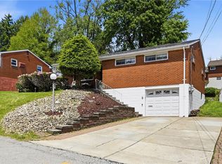 8008 Mark Dr, Verona, PA 15147