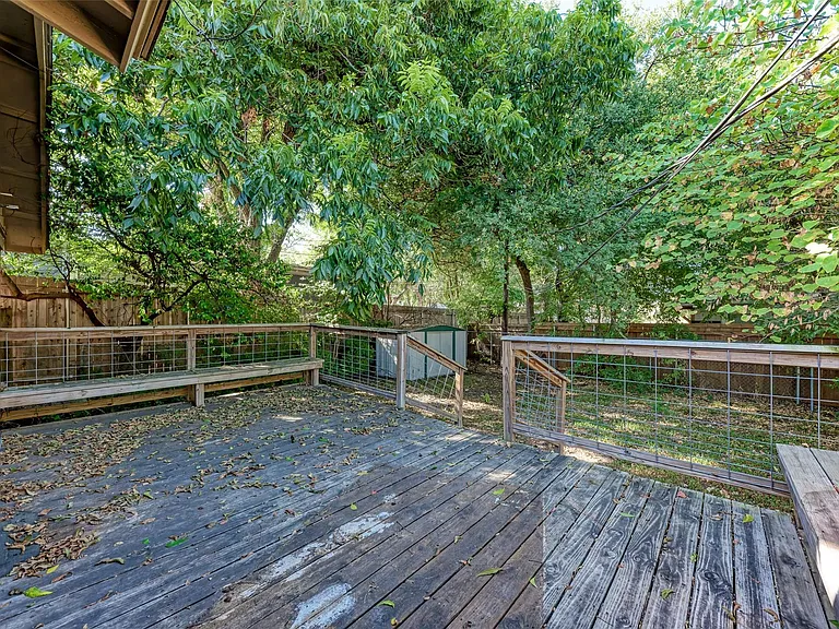 1805 Mohle Dr #B — Photo 16