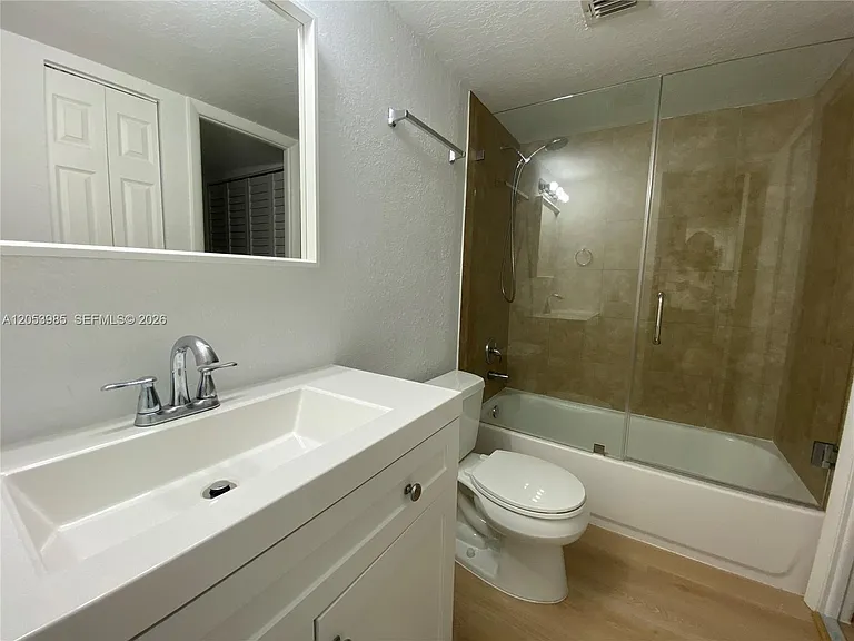 9350 Fontainebleau Blvd #609 — Photo 9